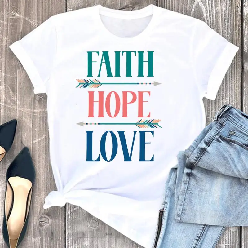 Женская одежда с надписью Faith, трендовая Женская мультяшная модная летняя футболка с коротким рукавом и принтом, женская футболка, топ, футб...
Женская одежда с надписью Faith, трендовая Женская мультяшная модная летняя футболка с коротким рукавом и принтом, женская футболка, топ, футб...