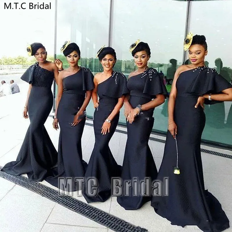 One Shoulder Black Mermaid African Bridesmaid Dresses White Pearls Elastic Satin Plus Size Maid Of Honor Black Girls Dress
One Shoulder Black Mermaid African Bridesmaid Dresses White Pearls Elastic Satin Plus Size Maid Of Honor Black Girls Dress