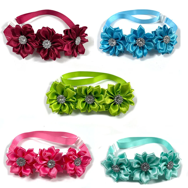 30/50pcs Pet Dog Flowers Bowties Collar with Shiny Rhinestones Bright Color Neckties Bows Pet Grooming Supplies Dog Accessories
30/50pcs Pet Dog Flowers Bowties Collar with Shiny Rhinestones Bright Color Neckties Bows Pet Grooming Supplies Dog Accessories