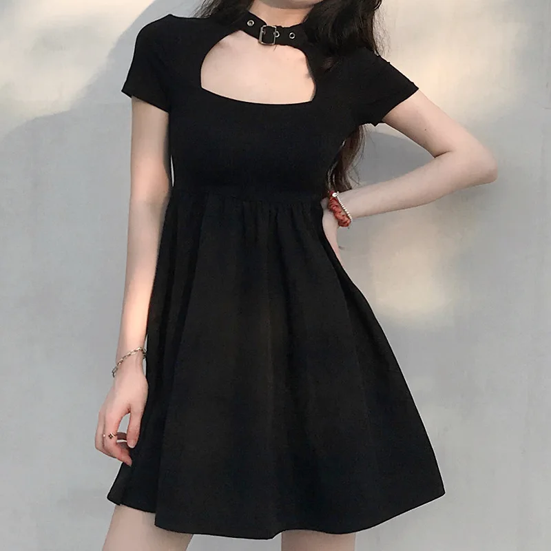 Y2k Black Sexy Mini Dress With Metal Buckle In Neck Women's Dress Elegant Party Dresses Women Evening Sheath Dress Slim Outfit
Y2k Black Sexy Mini Dress With Metal Buckle In Neck Women's Dress Elegant Party Dresses Women Evening Sheath Dress Slim Outfit