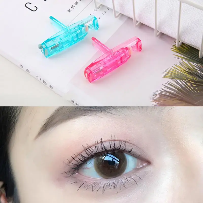 1PC Rose Red Partial Eyelash Clip Nature Lasting Curl Eyelash Clip Sharp Eyelash Tweezers For Eyes Makeup Cosmetic Accessories
1PC Rose Red Partial Eyelash Clip Nature Lasting Curl Eyelash Clip Sharp Eyelash Tweezers For Eyes Makeup Cosmetic Accessories