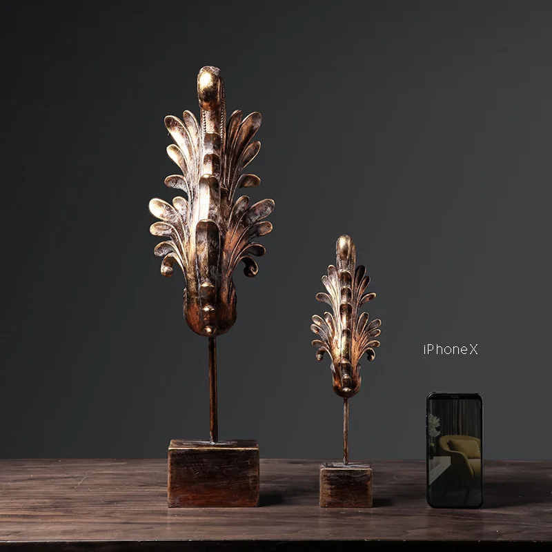 Feather statue ornaments European retro decoration office living room bedroom home accessories heavy metal texture crafts
Feather statue ornaments European retro decoration office living room bedroom home accessories heavy metal texture crafts