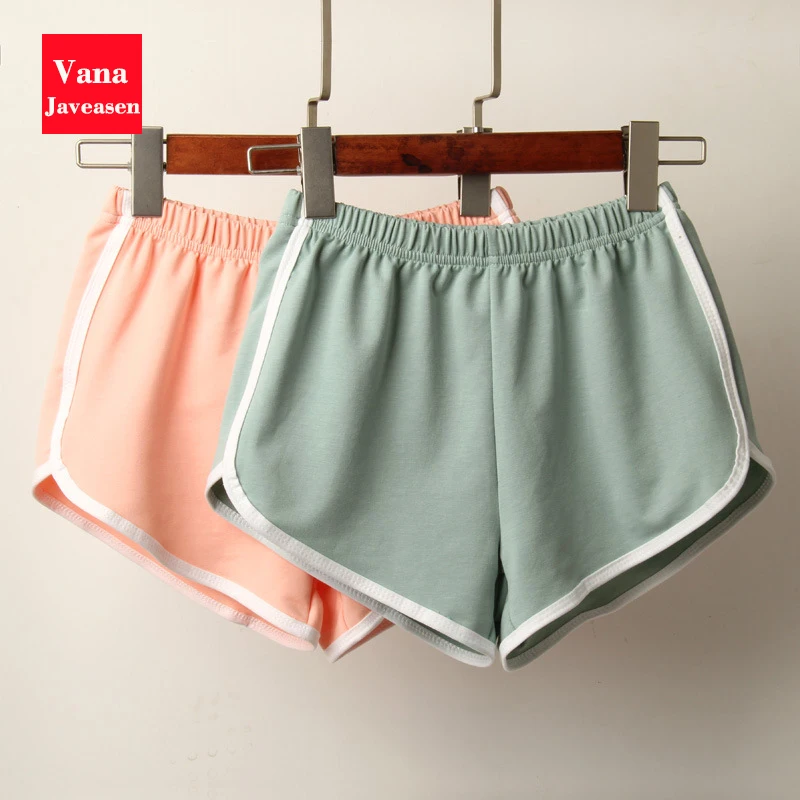 Summer Basic Women's Cotton Sports Shorts Comfortable Solid Female Loose Short Sweatpants Korean Casual Thin Joggers Shorts
Summer Basic Women's Cotton Sports Shorts Comfortable Solid Female Loose Short Sweatpants Korean Casual Thin Joggers Shorts