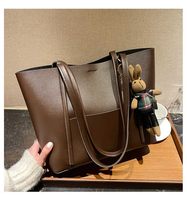 Women Top-handle Bags Red Shoulder Bag Women's New Fashion Large Capacity Fashion Handbag Bag Bolso Mujer Handbags
Women Top-handle Bags Red Shoulder Bag Women's New Fashion Large Capacity Fashion Handbag Bag Bolso Mujer Handbags