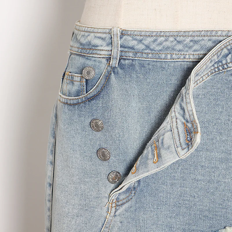 2020 autumn new style European and American personality design mid-length irregular slit frayed denim skirt women
2020 autumn new style European and American personality design mid-length irregular slit frayed denim skirt women