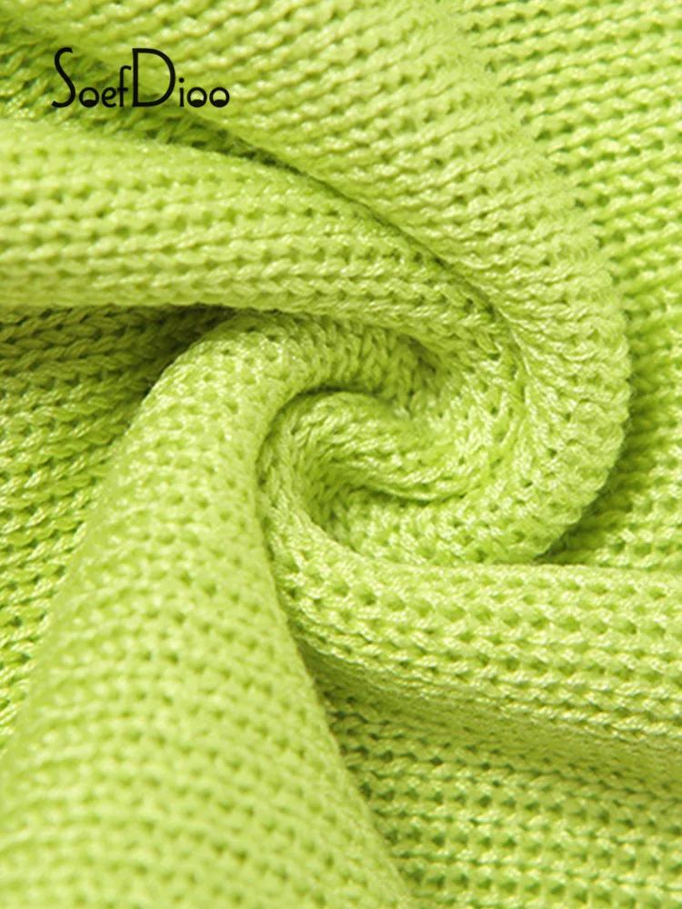 Soefdioo Solid Knitting Long Sleeve Hollow Out Bandage Crop Top Women Sexy Cut Out Short Sweaters Autumn 2021 Party Clubwear 
Soefdioo Solid Knitting Long Sleeve Hollow Out Bandage Crop Top Women Sexy Cut Out Short Sweaters Autumn 2021 Party Clubwear