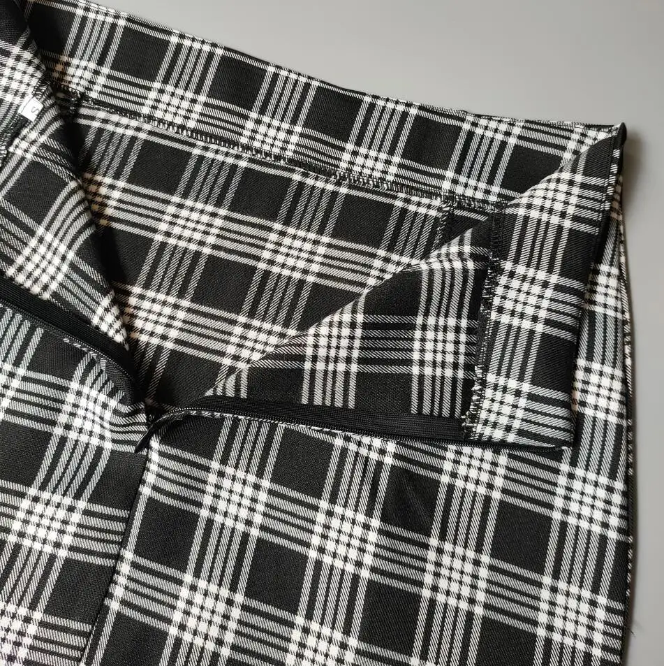 Women Plaid Skirt 2021 Streetwear Slim A-line Skirt High Waist Split Short Skirt harajuku Lattice skirts womens
Women Plaid Skirt 2021 Streetwear Slim A-line Skirt High Waist Split Short Skirt harajuku Lattice skirts womens