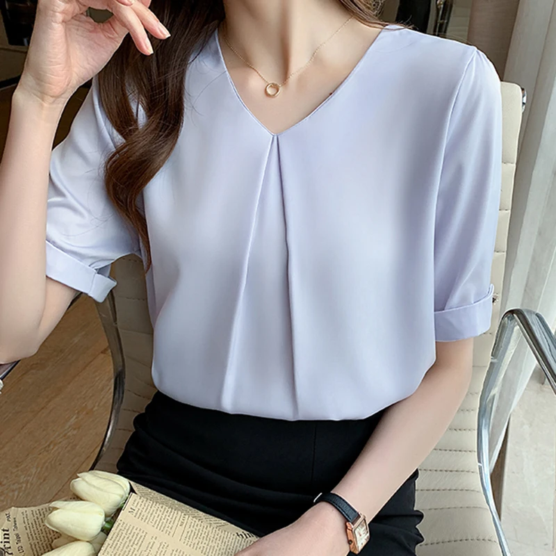 Elegant Pullovers Tops Shirts Women Chic Cuff Design Beaded White Shirts Work Wear V Neck Short Sleeve Female Blouse 2021 Summer
Elegant Pullovers Tops Shirts Women Chic Cuff Design Beaded White Shirts Work Wear V Neck Short Sleeve Female Blouse 2021 Summer