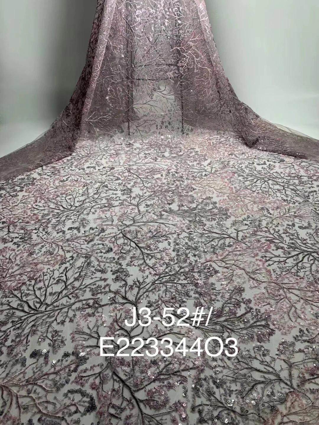 African Lace Fabric 2021 High Quality Lace Nigeria Sequence Lace Fabric Bridal Wedding French Lace Fabric D3851
African Lace Fabric 2021 High Quality Lace Nigeria Sequence Lace Fabric Bridal Wedding French Lace Fabric D3851