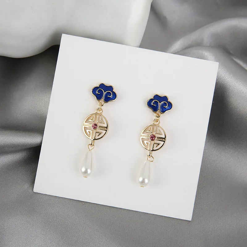 S925 Silver Needle Korean Style Earrings Simple Cool Court Earrings Retro Earrings
S925 Silver Needle Korean Style Earrings Simple Cool Court Earrings Retro Earrings