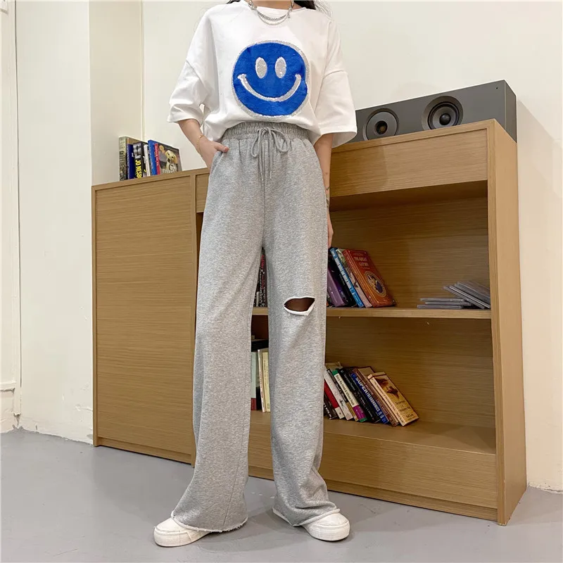 YTX688 women summer high-waisted, slimming, all-match hole wide-leg pants casual sports pants
YTX688 women summer high-waisted, slimming, all-match hole wide-leg pants casual sports pants