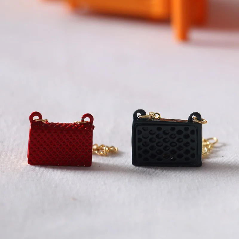 1pc Dollhouse Miniature Metal Bag Fashion Accessories Decorate Scene Decoration For Clothes Accessories
1pc Dollhouse Miniature Metal Bag Fashion Accessories Decorate Scene Decoration For Clothes Accessories