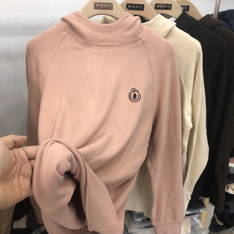 Tops & Tees
Tops & Tees