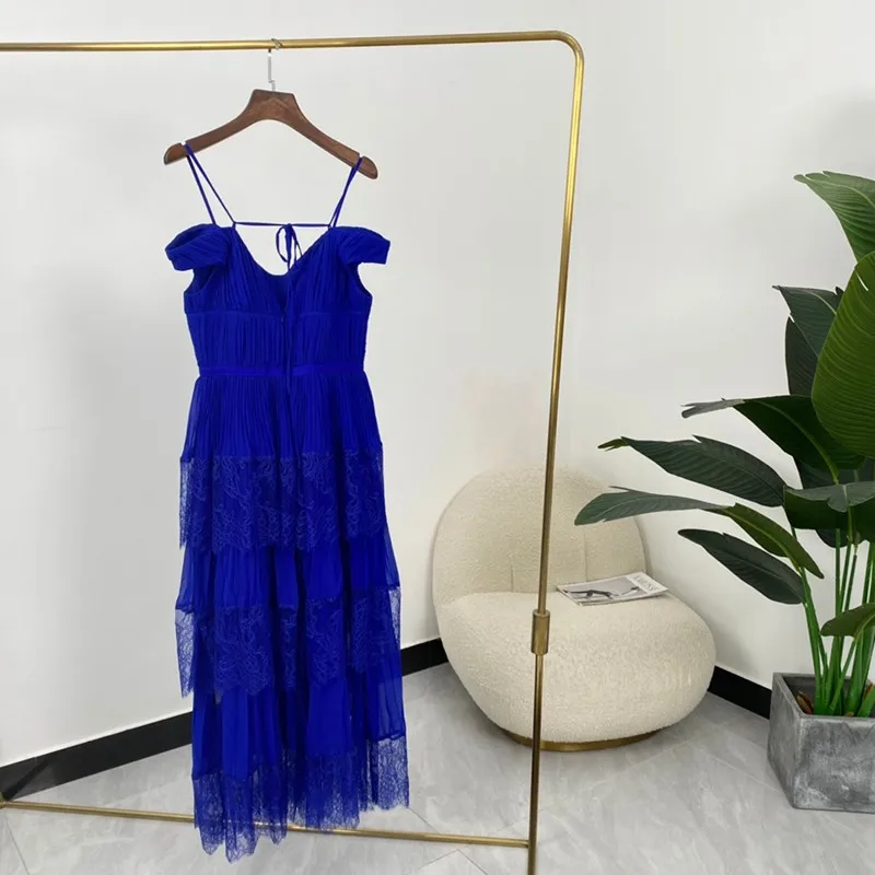 Top Quality Hot Sale Women Fashion Sky Blue Cascading Layers Lace Patchwork Pleated A-line Swinging Dresses
Top Quality Hot Sale Women Fashion Sky Blue Cascading Layers Lace Patchwork Pleated A-line Swinging Dresses