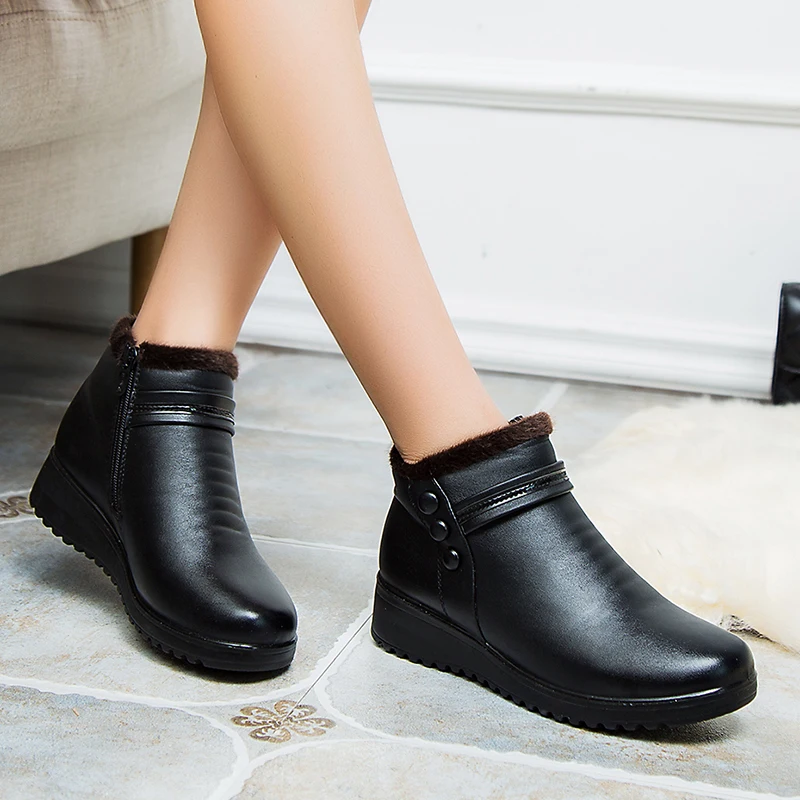 2021 fashion winter boots ladies leather ankle boots autumn plush wedges women shoes
2021 fashion winter boots ladies leather ankle boots autumn plush wedges women shoes