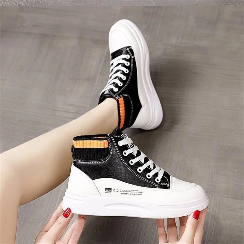 Autumn Winter Women's shoes black White Casual Shoes Lace Up Fashion Sneakers High-top sports Plus velvet warm boots 35-40
Autumn Winter Women's shoes black White Casual Shoes Lace Up Fashion Sneakers High-top sports Plus velvet warm boots 35-40