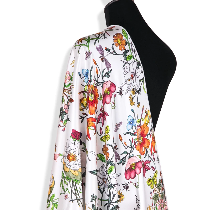 Spring And Summer Catwalk Mulberry Silk Fabric Gorgeous Digital Printing Heavy Silk Stretch Satin Dress Fabric
Spring And Summer Catwalk Mulberry Silk Fabric Gorgeous Digital Printing Heavy Silk Stretch Satin Dress Fabric