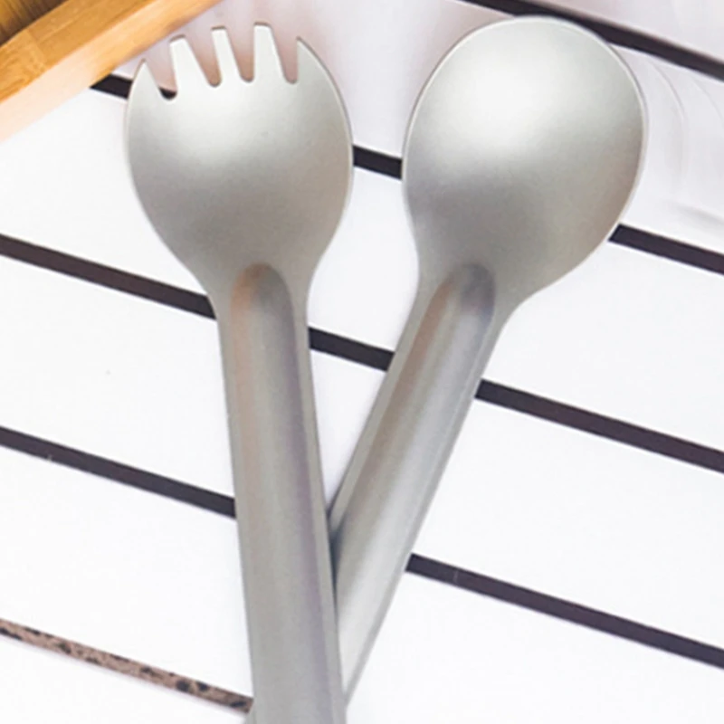 Titanium Long Handle Spoon Tableware Portable Camping Cutlery Convenient Titanium Spork Environmental Titanium Fork
Titanium Long Handle Spoon Tableware Portable Camping Cutlery Convenient Titanium Spork Environmental Titanium Fork