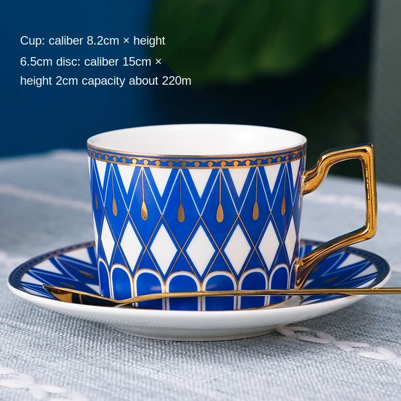 European Style Coffee Cup and Saucer Set Girl Heart Light Luxury Nordic Style Home Bone China English Afternoon Tea Cup
European Style Coffee Cup and Saucer Set Girl Heart Light Luxury Nordic Style Home Bone China English Afternoon Tea Cup