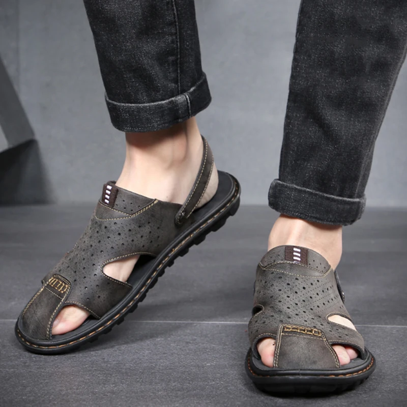2021 Summer Leather Sandals For Men Outdoor Breathable Beach Shoes Flip Flops Fashion Shoes Indoor Slides Man Home Flat Slippers
2021 Summer Leather Sandals For Men Outdoor Breathable Beach Shoes Flip Flops Fashion Shoes Indoor Slides Man Home Flat Slippers