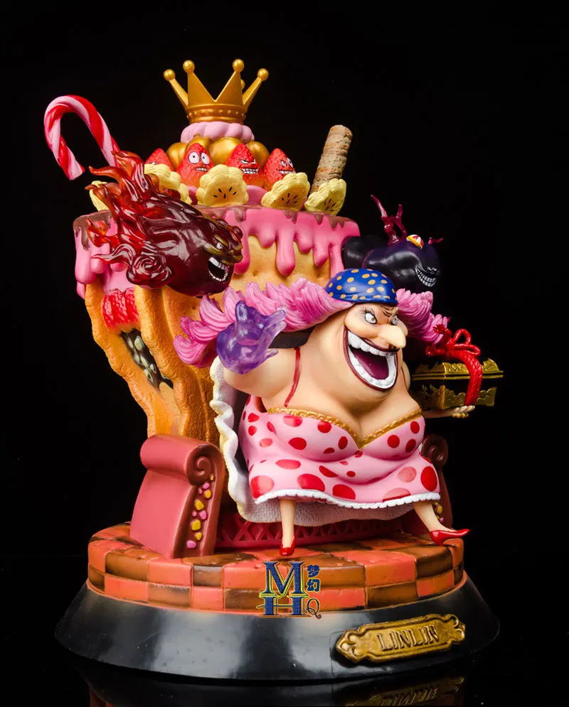 One Piece Shanks Edward Newgate Big Mom Charlotte Linlin Kaido GK Statue PVC Figure Collectible Model Toy
One Piece Shanks Edward Newgate Big Mom Charlotte Linlin Kaido GK Statue PVC Figure Collectible Model Toy