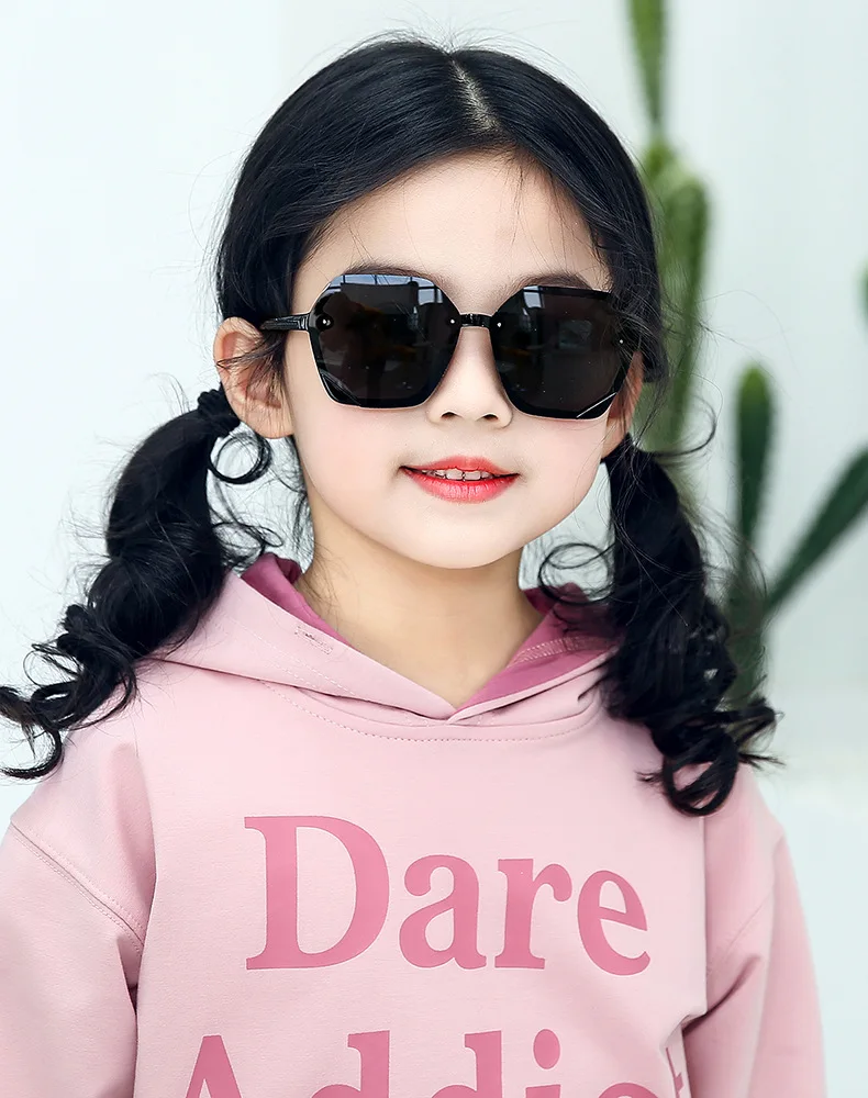 

Sunglasses Girls Tiny Polka Dot Eyeglasses Children Sunglases Baby Colored Lenses Sun Glasses Kids Butterfly Eyewear Trends 2021