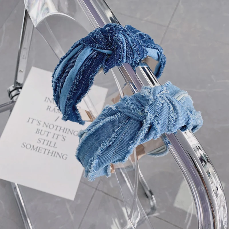 Oaoleer Women Folds Denim Fabric Hair Hoop Solid Color Hair Ornament Headband for Women Girls Hair Accessories
Oaoleer Women Folds Denim Fabric Hair Hoop Solid Color Hair Ornament Headband for Women Girls Hair Accessories