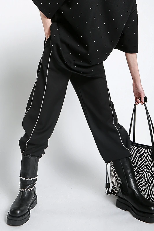 Women Pants Capris Diamond Drawstring Sport Pants Women Black Vintage Long Baggy Pants Women 2020 Fashion Trousers
Women Pants Capris Diamond Drawstring Sport Pants Women Black Vintage Long Baggy Pants Women 2020 Fashion Trousers