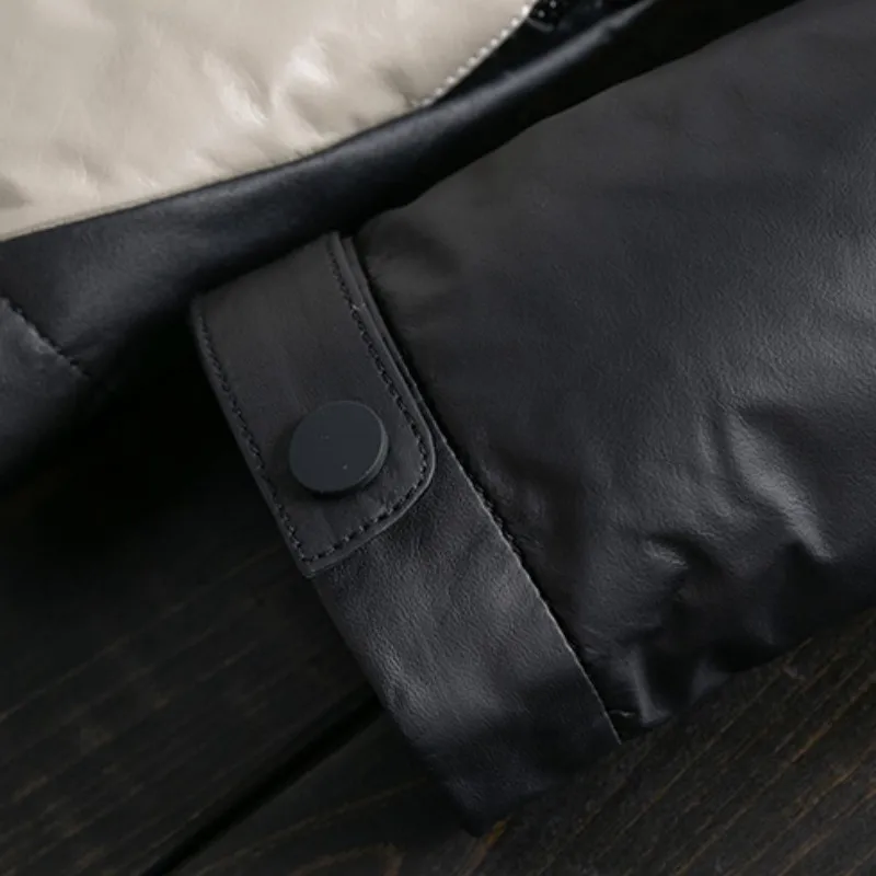 Winter Genuine Leather Down Coat Men Stand Collar Warm Thicken Motorcycle Bikers Jacket Colors Panelled Fashion Mens Outerwear
Winter Genuine Leather Down Coat Men Stand Collar Warm Thicken Motorcycle Bikers Jacket Colors Panelled Fashion Mens Outerwear
