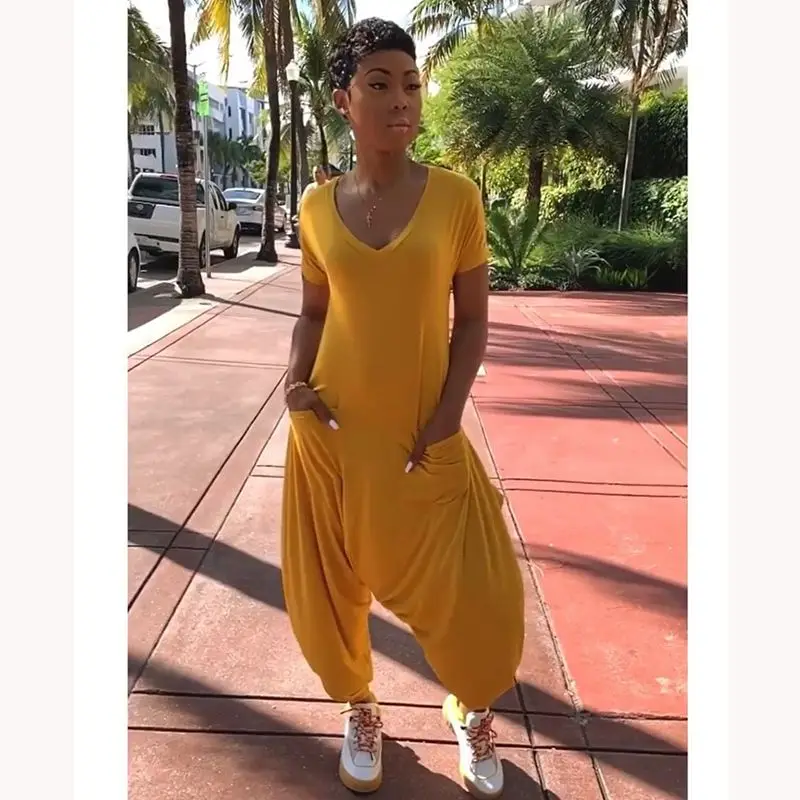 Sexy V Neck Pocket Jumpsuit Short Sleeve Streetwear Summer Clothes for Women Loose Outfits Tracksuit One Piece Rompers
Sexy V Neck Pocket Jumpsuit Short Sleeve Streetwear Summer Clothes for Women Loose Outfits Tracksuit One Piece Rompers