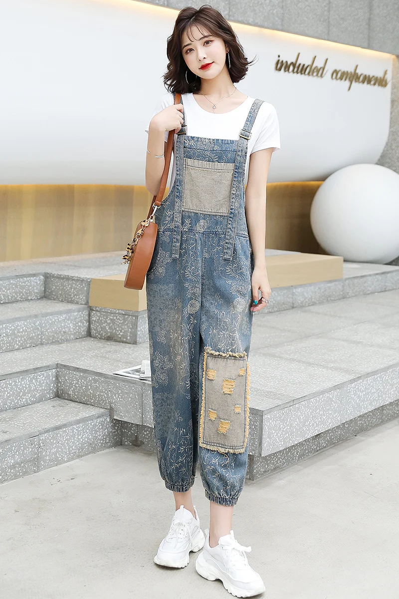 2021 summer new style elegant fashion temperament personality casual all-match denim overalls
2021 summer new style elegant fashion temperament personality casual all-match denim overalls