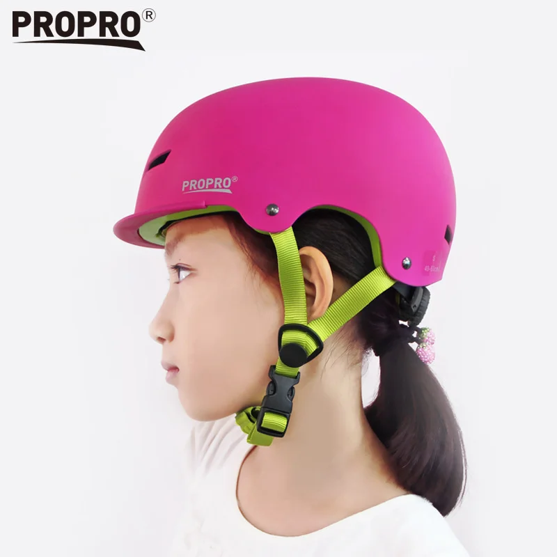 

PROPRO Delicate Adjuster Roller Skating Cycling Helmet Ventilation and Exhaust Holes Outdoor Sports Protective Helmet