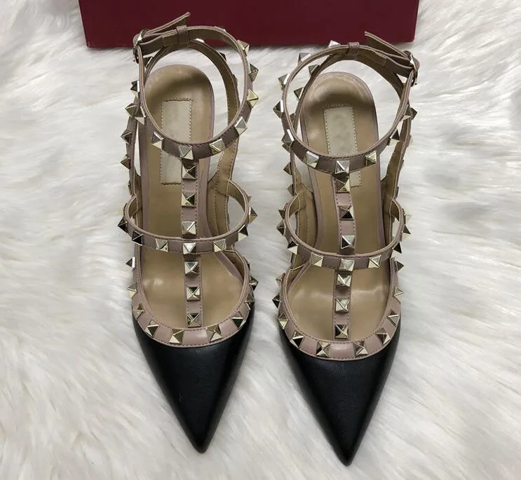 Luxury Women Rivets Sandals High Heel Pointed Toe Real Leather Shoes V Brand Logo 6cm 8cm 10cm Thin Heel Wedding Shoes Dust Bag
Luxury Women Rivets Sandals High Heel Pointed Toe Real Leather Shoes V Brand Logo 6cm 8cm 10cm Thin Heel Wedding Shoes Dust Bag