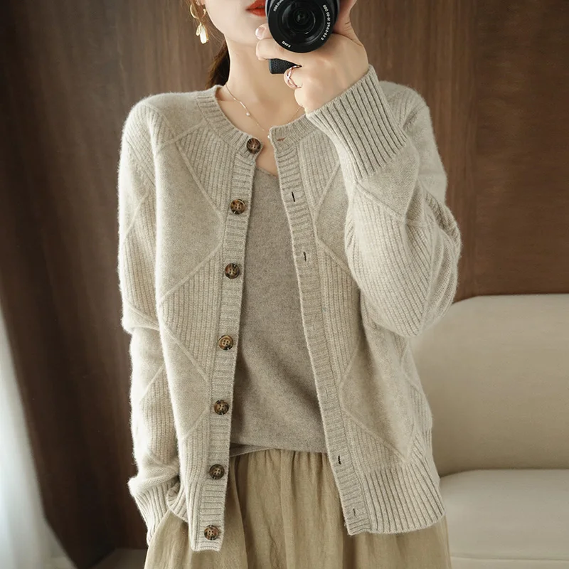 Women Sweaters Autumn Winter Thick Long Sleeve Cardigan Solid Knitted Tops Loose Outerwear Spring O-neck Cardigan 2021
Women Sweaters Autumn Winter Thick Long Sleeve Cardigan Solid Knitted Tops Loose Outerwear Spring O-neck Cardigan 2021
