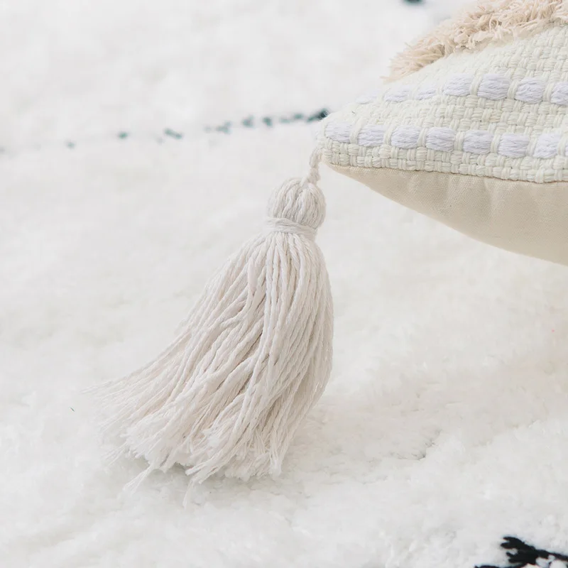 Sofa Cushion Cover Ivory Tassel Cotton Woven Pillow Cover Moroccan Style Tuft Throw for Home Decoration Bed 45X45Cm/30X50Cm 
Sofa Cushion Cover Ivory Tassel Cotton Woven Pillow Cover Moroccan Style Tuft Throw for Home Decoration Bed 45X45Cm/30X50Cm