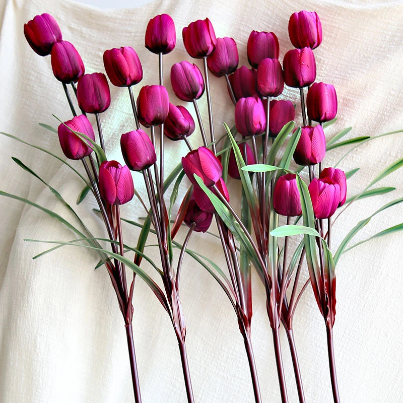 Home Decor Artificial Tulips Bouquet Simulation Flowers Valentine's Day Wedding Decoration Indoor Tabletop Ornaments Nordic Gift 
Home Decor Artificial Tulips Bouquet Simulation Flowers Valentine's Day Wedding Decoration Indoor Tabletop Ornaments Nordic Gift