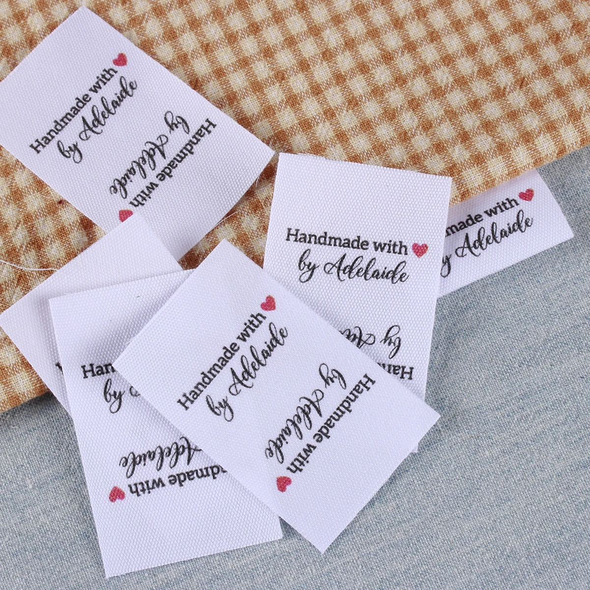 Custom Sewing label, Sew on Cotton Fabric - fold Tags, Cotton Ribbon, Customized with Your Business Name (MD1187)
Custom Sewing label, Sew on Cotton Fabric - fold Tags, Cotton Ribbon, Customized with Your Business Name (MD1187)