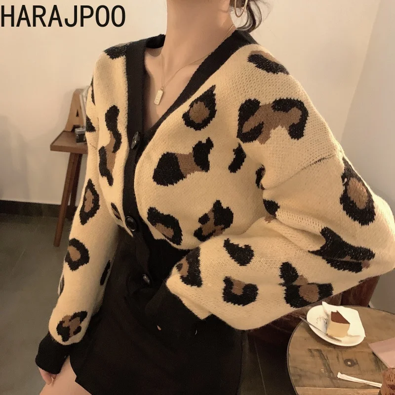 Женский трикотажный кардиган Harajpoo, повседневный Укороченный кардиган с леопардовым принтом и V-образным вырезом, с длинным рукавом, осень ...
Женский трикотажный кардиган Harajpoo, повседневный Укороченный кардиган с леопардовым принтом и V-образным вырезом, с длинным рукавом, осень ...