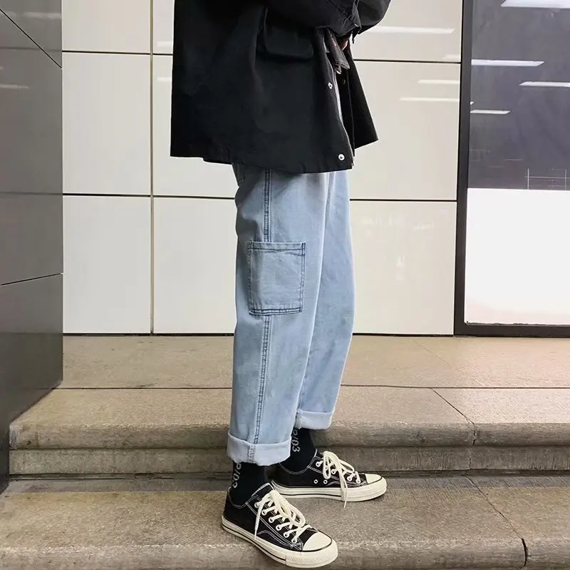 Джинсы мужские прямые свободного покроя, модные брюки-султанки из денима, корейский тренд, весна-осень 2022
Джинсы мужские прямые свободного покроя, модные брюки-султанки из денима, корейский тренд, весна-осень 2022