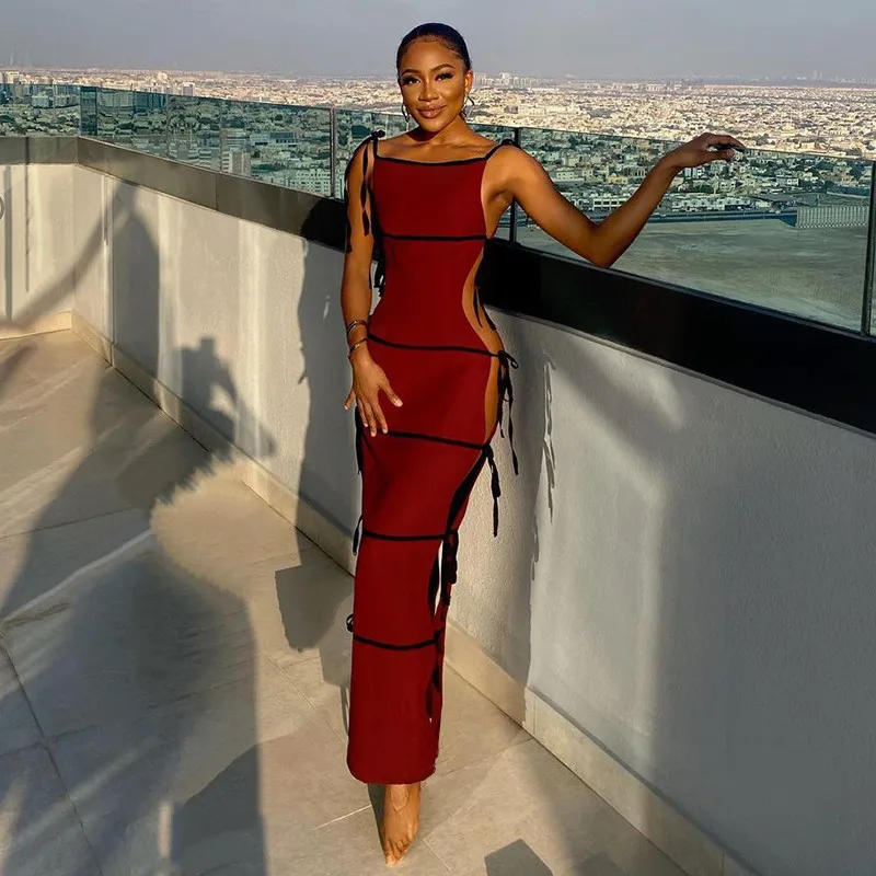 Thorn Tree Women Sexy Suspender Strap Dress Fashion Contrast Color Bandage Side Hollow Out Lace-up High Waist Long Maxi Dress 
Thorn Tree Women Sexy Suspender Strap Dress Fashion Contrast Color Bandage Side Hollow Out Lace-up High Waist Long Maxi Dress