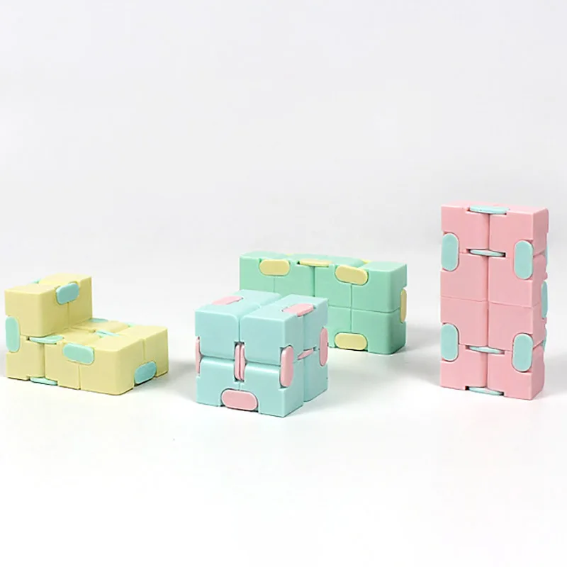 Puzzle Cube Durable and Exquisite Decompression Toy Unlimited Rubik's Cube Anti-stress Anxiety Desk Toy Adult Child Fidget Toy
Puzzle Cube Durable and Exquisite Decompression Toy Unlimited Rubik's Cube Anti-stress Anxiety Desk Toy Adult Child Fidget Toy