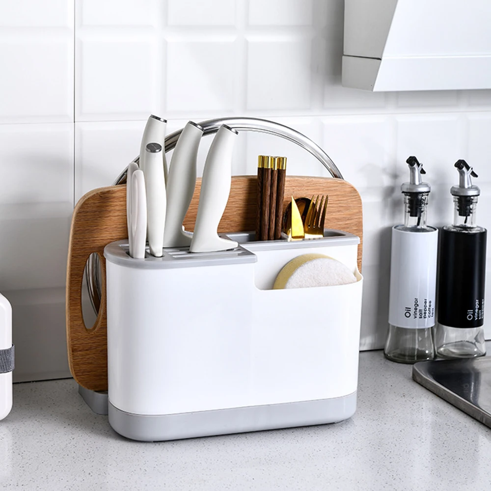 1 шт., полки для столовых приборов 
1 шт., полки для столовых приборов