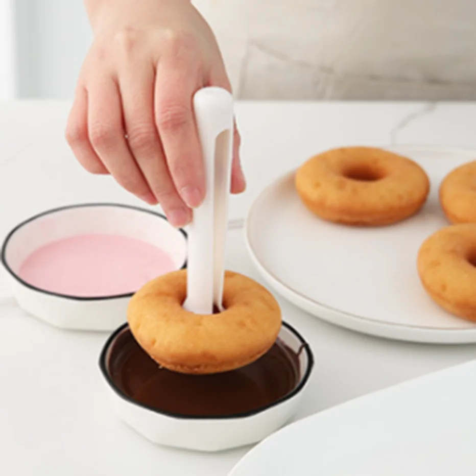 Creative DIY Donut Mold Cake Decorating Tools Plastic Desserts Bread Cutter Maker Baking Supplies Kitchen | Дом и сад