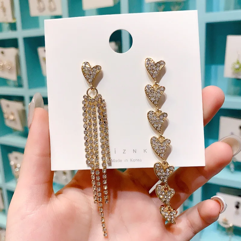 Hot selling Korea advanced feeling full diamond asymmetrical love earrings temperament tassel web celebrity earrings
Hot selling Korea advanced feeling full diamond asymmetrical love earrings temperament tassel web celebrity earrings