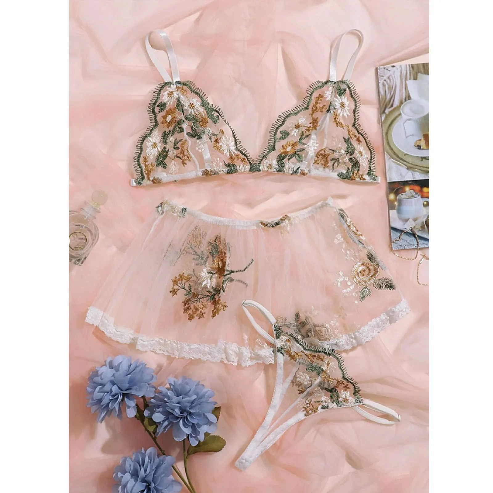 Lingerie Sexy Women's Underwear Floral Embroidery Erotic Lingerie Set Lace Transparent Sexy Things Female 3 Piece Underwear Set
Lingerie Sexy Women's Underwear Floral Embroidery Erotic Lingerie Set Lace Transparent Sexy Things Female 3 Piece Underwear Set