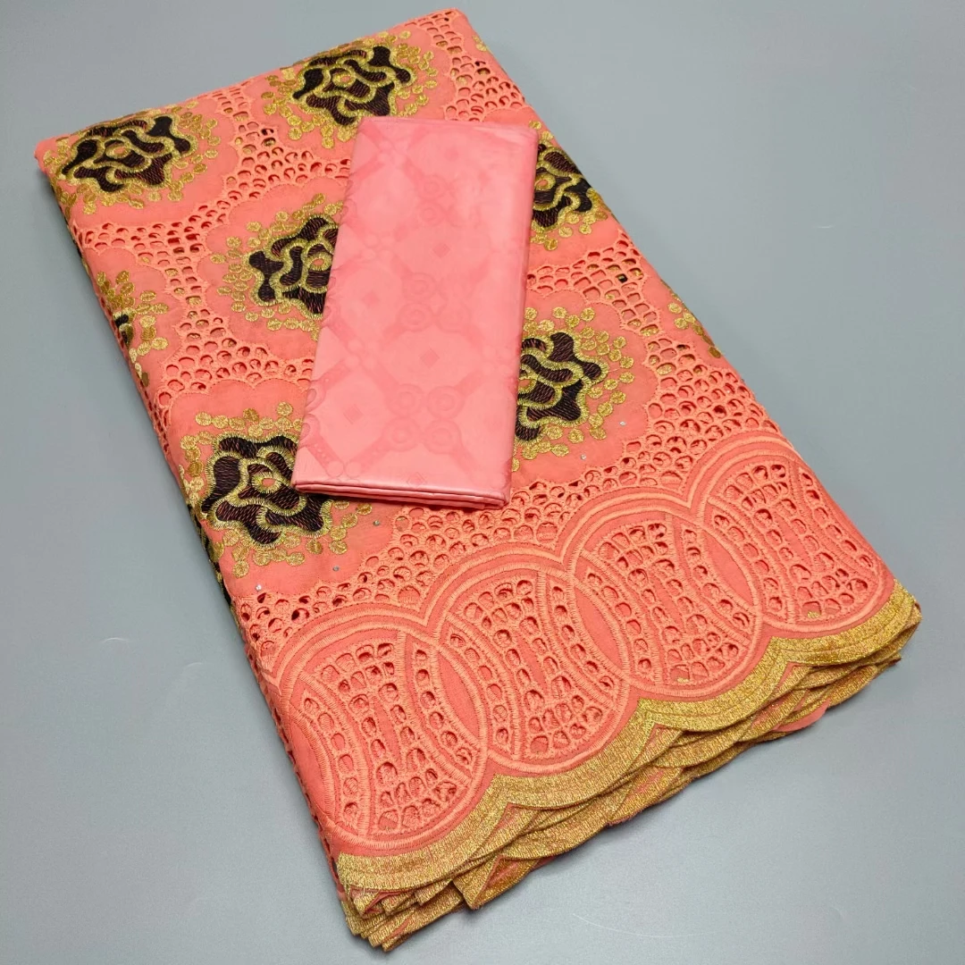 2.5yards cotton lace fabric with 2.5 yards bazin riche lace fabric good quality lace for dress fashion design TY6091
2.5yards cotton lace fabric with 2.5 yards bazin riche lace fabric good quality lace for dress fashion design TY6091