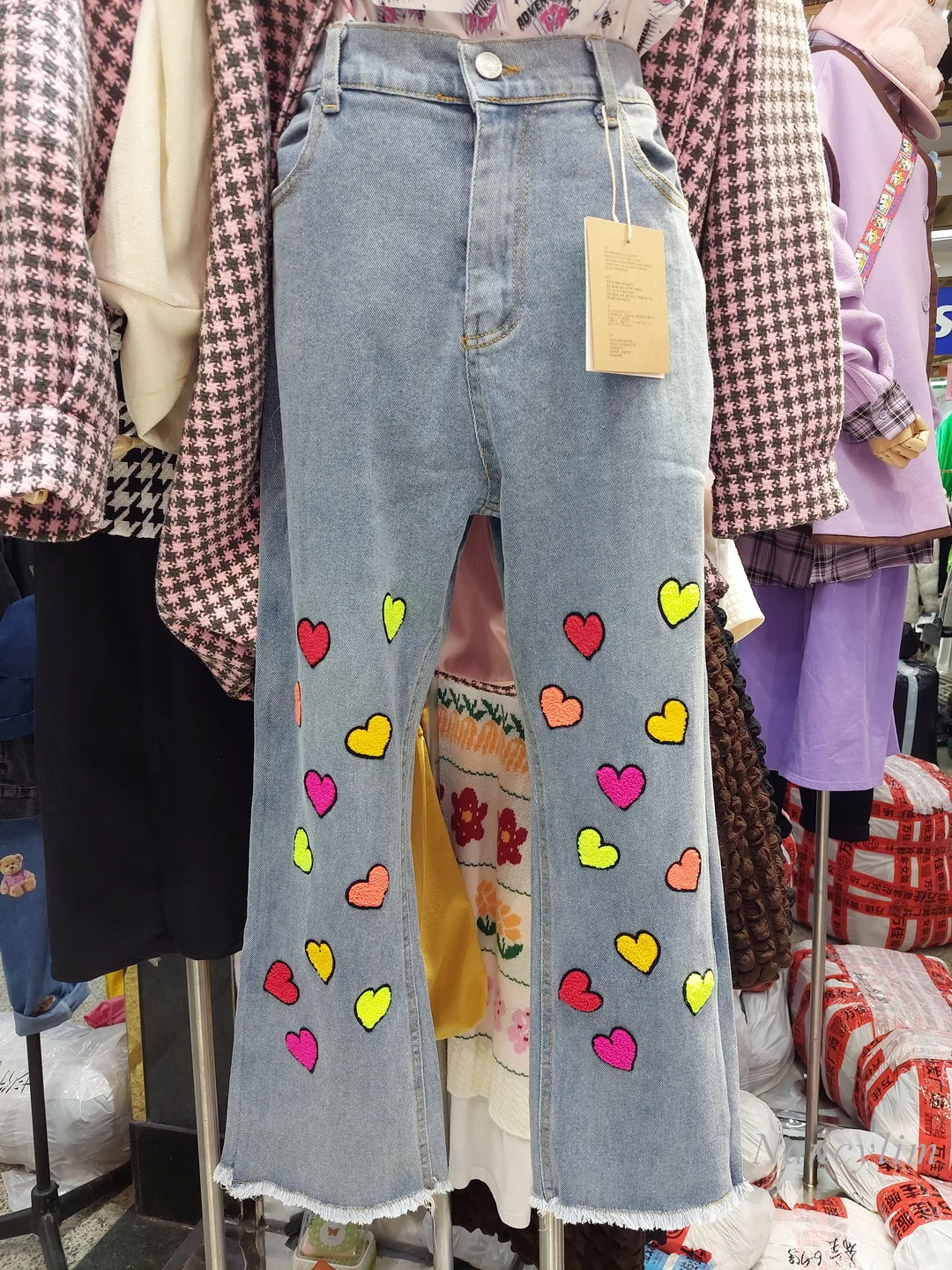 Korean Fashion Love Patch High Waist Jeans Women Sweet Light Color Patch Soft All-Matching Denim Pants Large Size 2021
Korean Fashion Love Patch High Waist Jeans Women Sweet Light Color Patch Soft All-Matching Denim Pants Large Size 2021