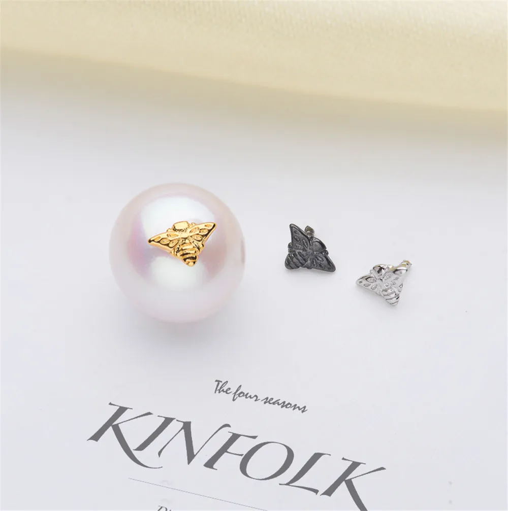 S925 Стерлинговое серебро пустые toa плавучие T-образные буквы в стиле барокко маленькие аксессуары
S925 Стерлинговое серебро пустые toa плавучие T-образные буквы в стиле барокко маленькие аксессуары