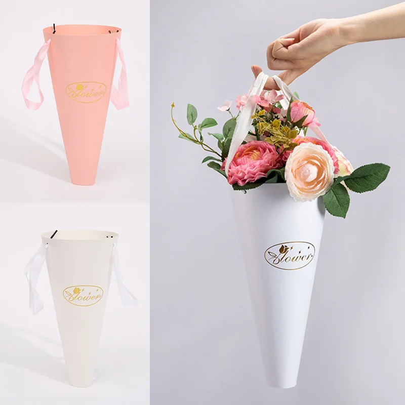 1PC Flower Wrapping Bag Rose Box With Handle Foldable Gift Bag Cardboard Packaging Box Valentine's Day Wedding Party Decoration
1PC Flower Wrapping Bag Rose Box With Handle Foldable Gift Bag Cardboard Packaging Box Valentine's Day Wedding Party Decoration