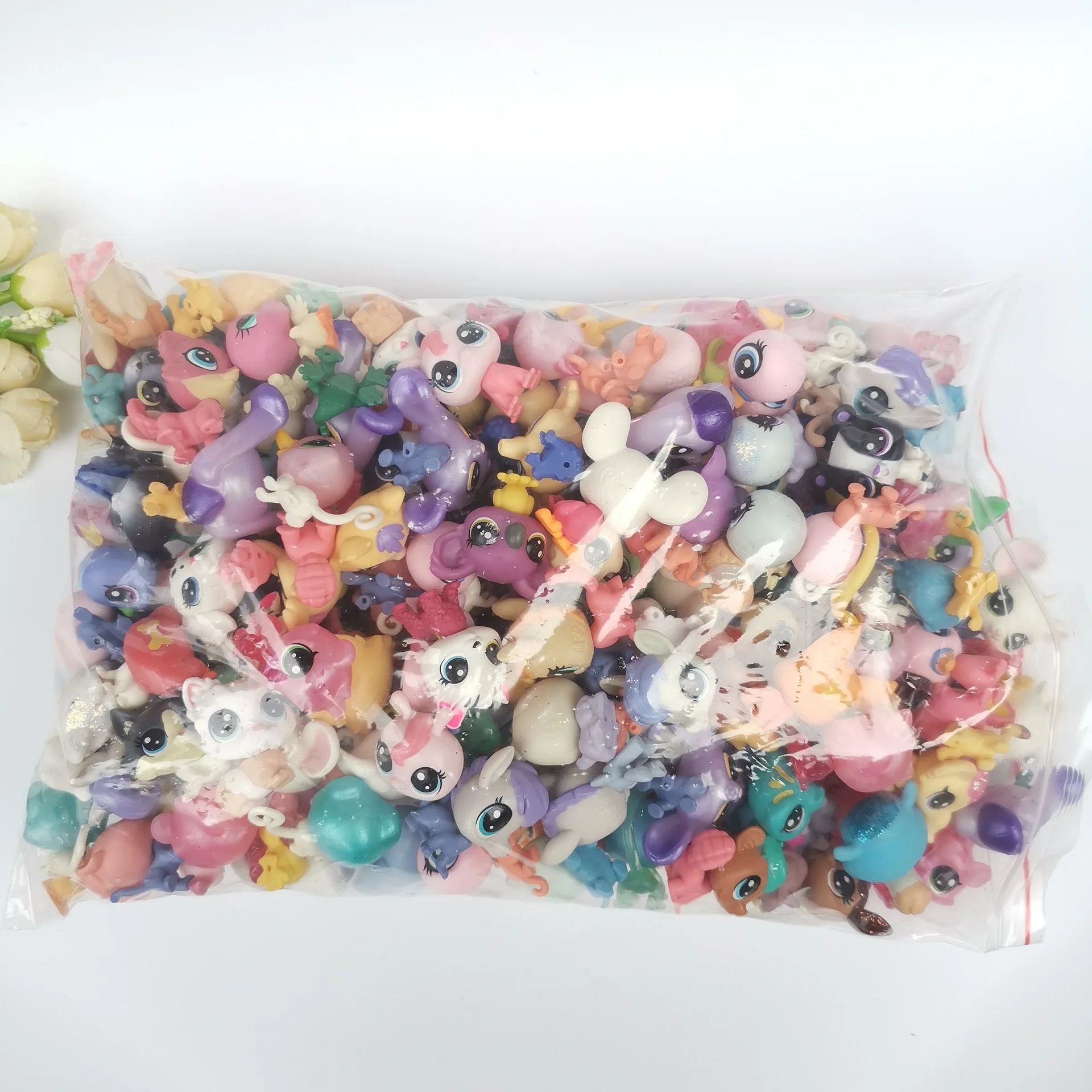 50pcs/lot Cartoon Little Cute Pets Dog Cat Elephant Mouse Kids Toy 3cm Birthday Gift
50pcs/lot Cartoon Little Cute Pets Dog Cat Elephant Mouse Kids Toy 3cm Birthday Gift
